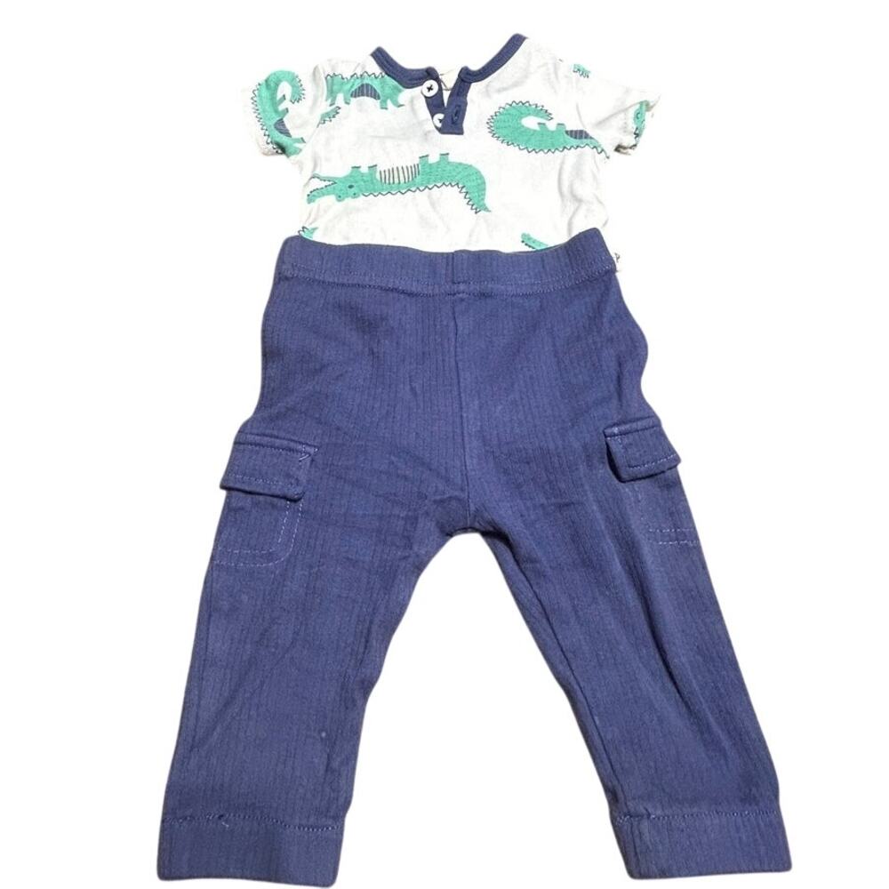 Kit & Pearl crocodile onesie and blue ribbed cargo pants set size 3-6 month